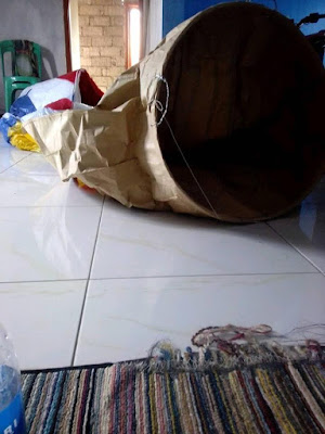 Bagaimana membuat Balon Udara Raksasa dari Kertas layangan/minyak di WONOSOBO