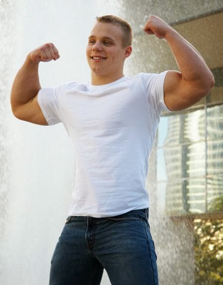Craig Morton bodybuilder