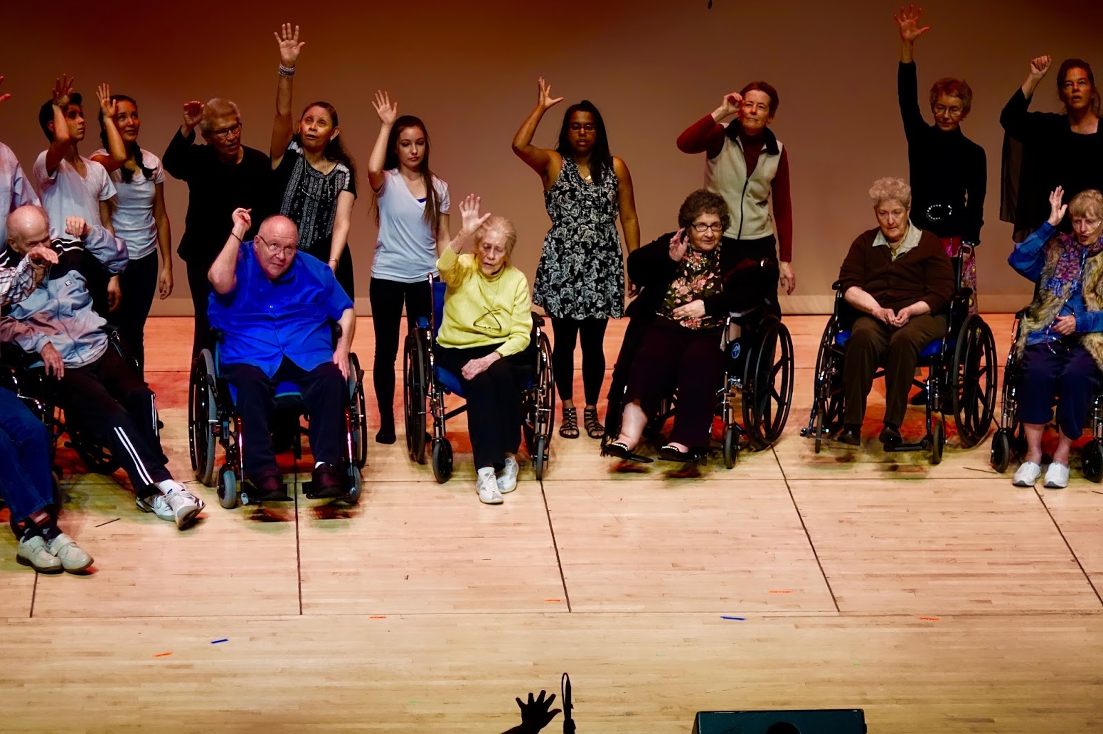 Perkembangan Drama di Indonesia - Artikelkami.com