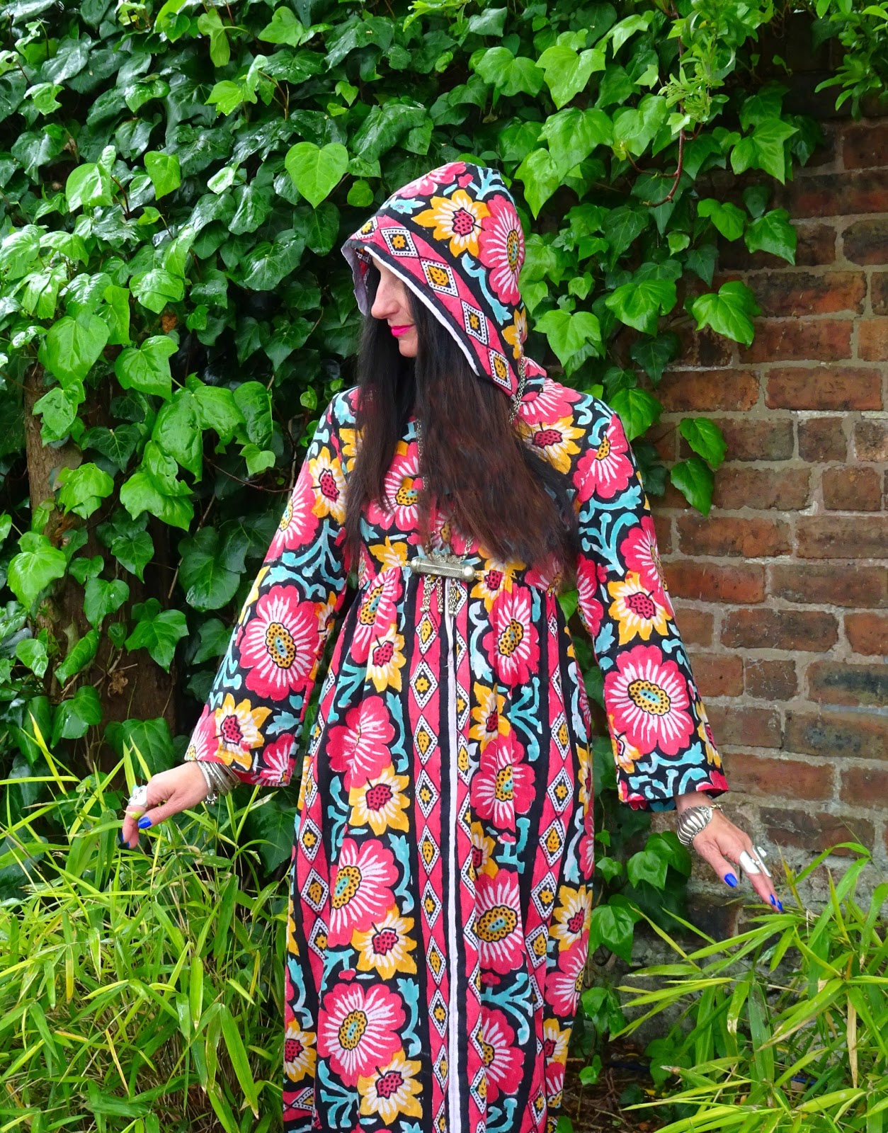 Vintage Vixen Cool in a Kaftan