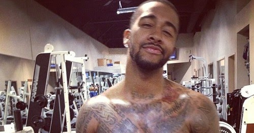 OMARION is the FIRST MALE to have his NUDE PICS LEAKED! 
