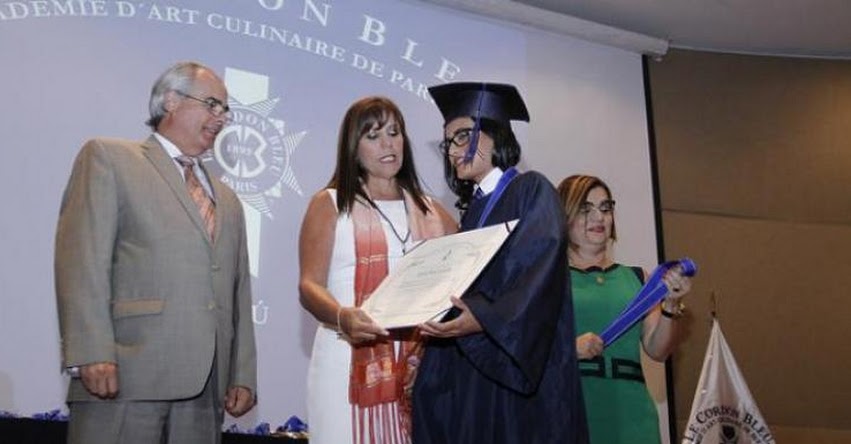 PRONABEC: Se gradúa primera promoción de Becarios En Le Cordon Bleu - www.pronabec.gob.pe PRONABEC: Se gradúa primera promoción de Becarios En Le Cordon Bleu - www.pronabec.gob.pe