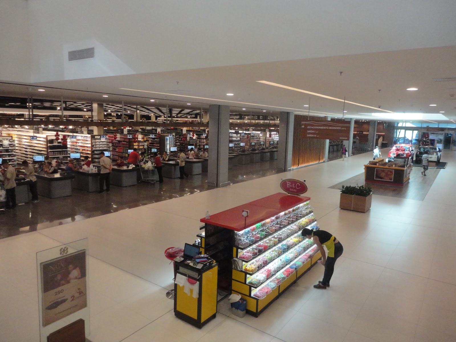 Eu sabia, e tu sabias? Park Shopping Canoas. Belíssimo.