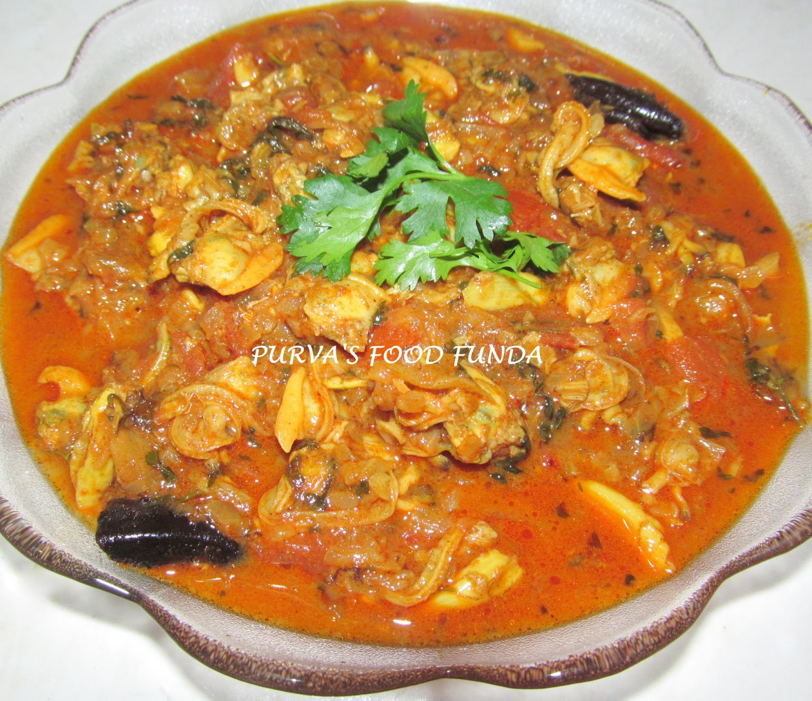 Food Funda Shivalya/ Tisarya Lipati (Clams Curry)