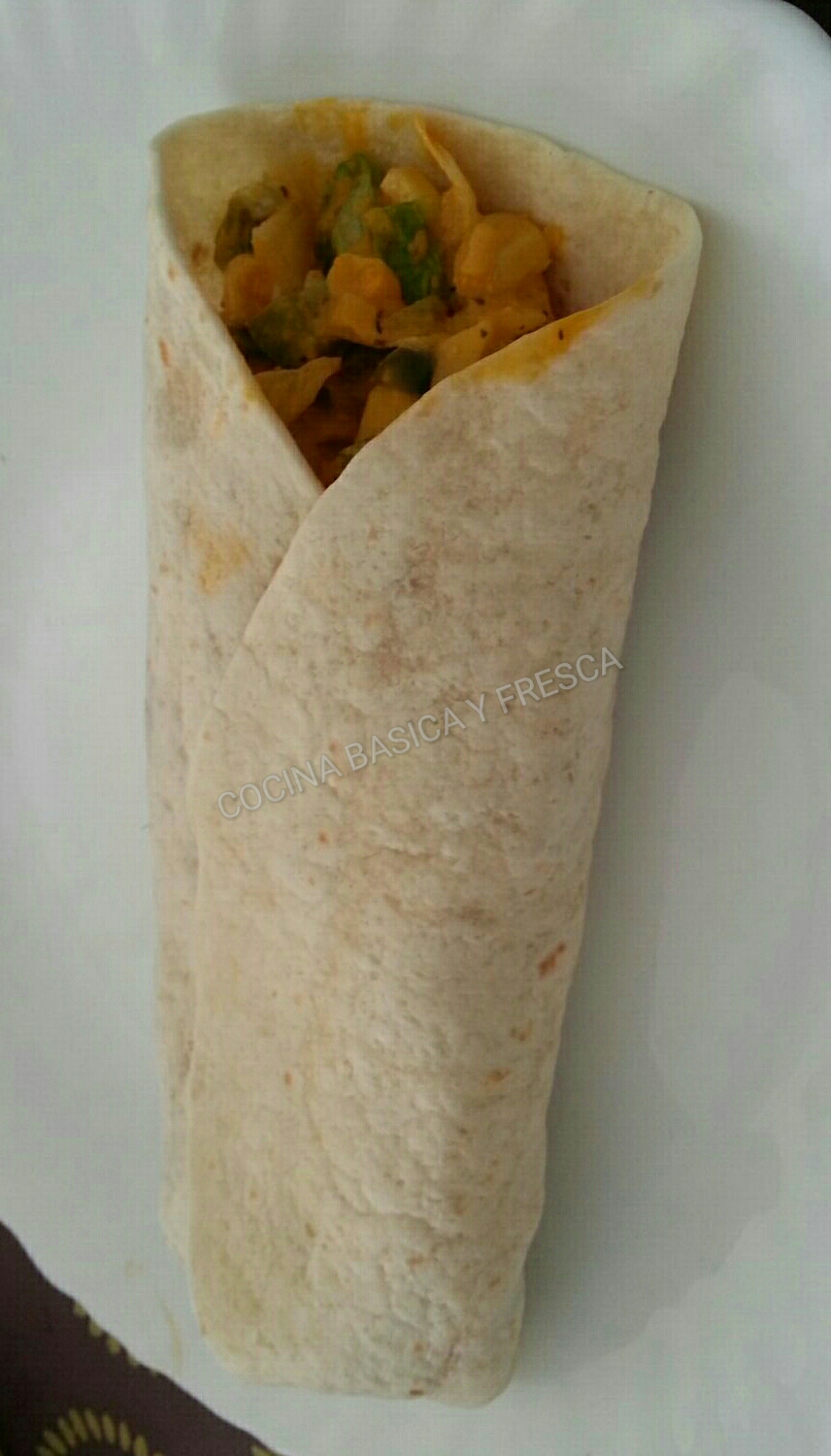 Cocina Basica y Fresca BURRITOS CASEROS DE POLLO Y LOMO CBF