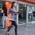 Bancários anunciam paralisação e expediente nos bancos atrasará 1h nesta sexta