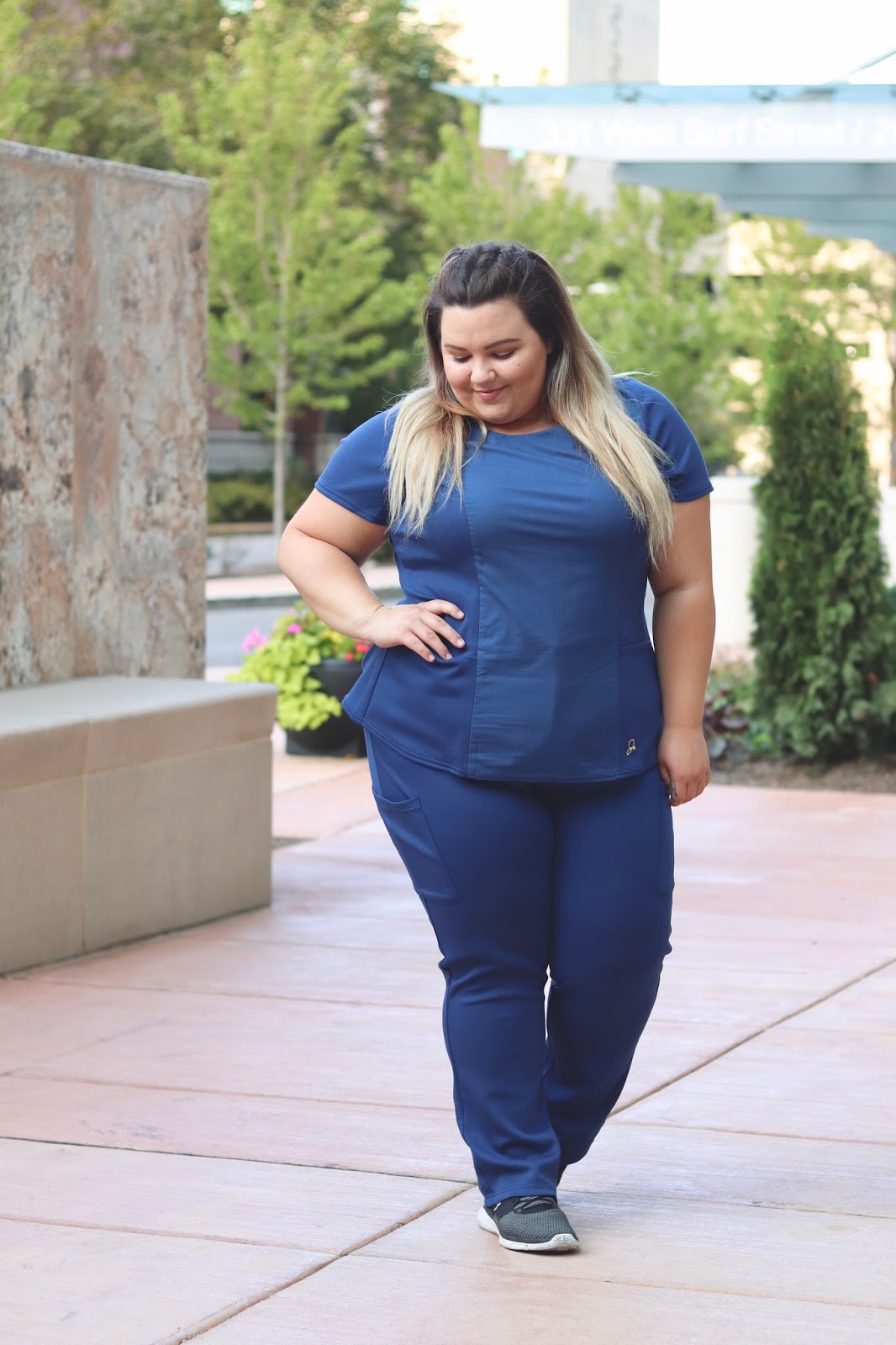 the first ever fashion forward plus size scrubs natalie in the plus size scrubs