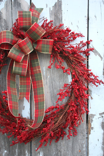 Red Berry and Plaid DIY Christmas Wreath | DIY Christmas Wreaths You Will Love