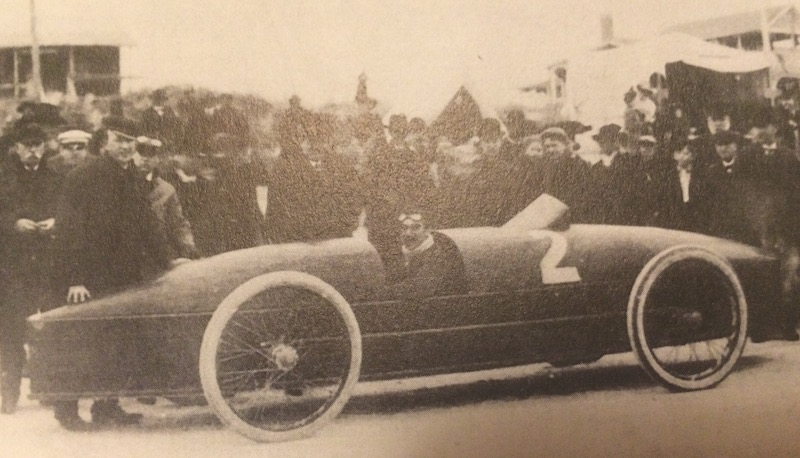 Frontier Florida : Racing through layers of history