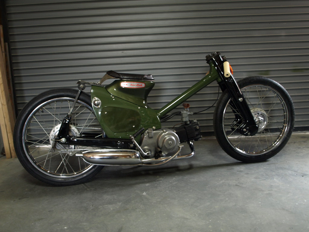 Honda c100