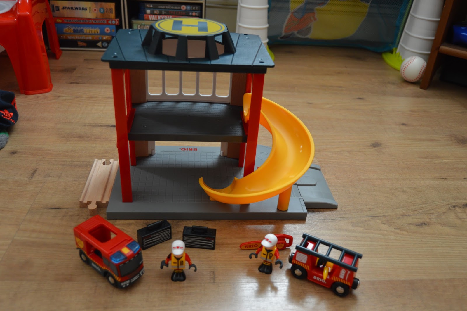 brio world fire station
