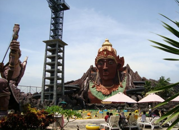 tempat wisata solo Pandawa Water World Solo tempat wisata solo Pandawa Water World Solo