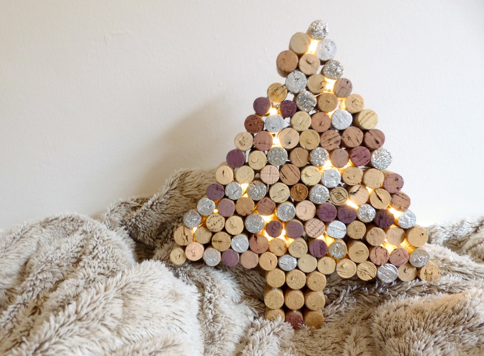 deco sapin en bouchon de liege