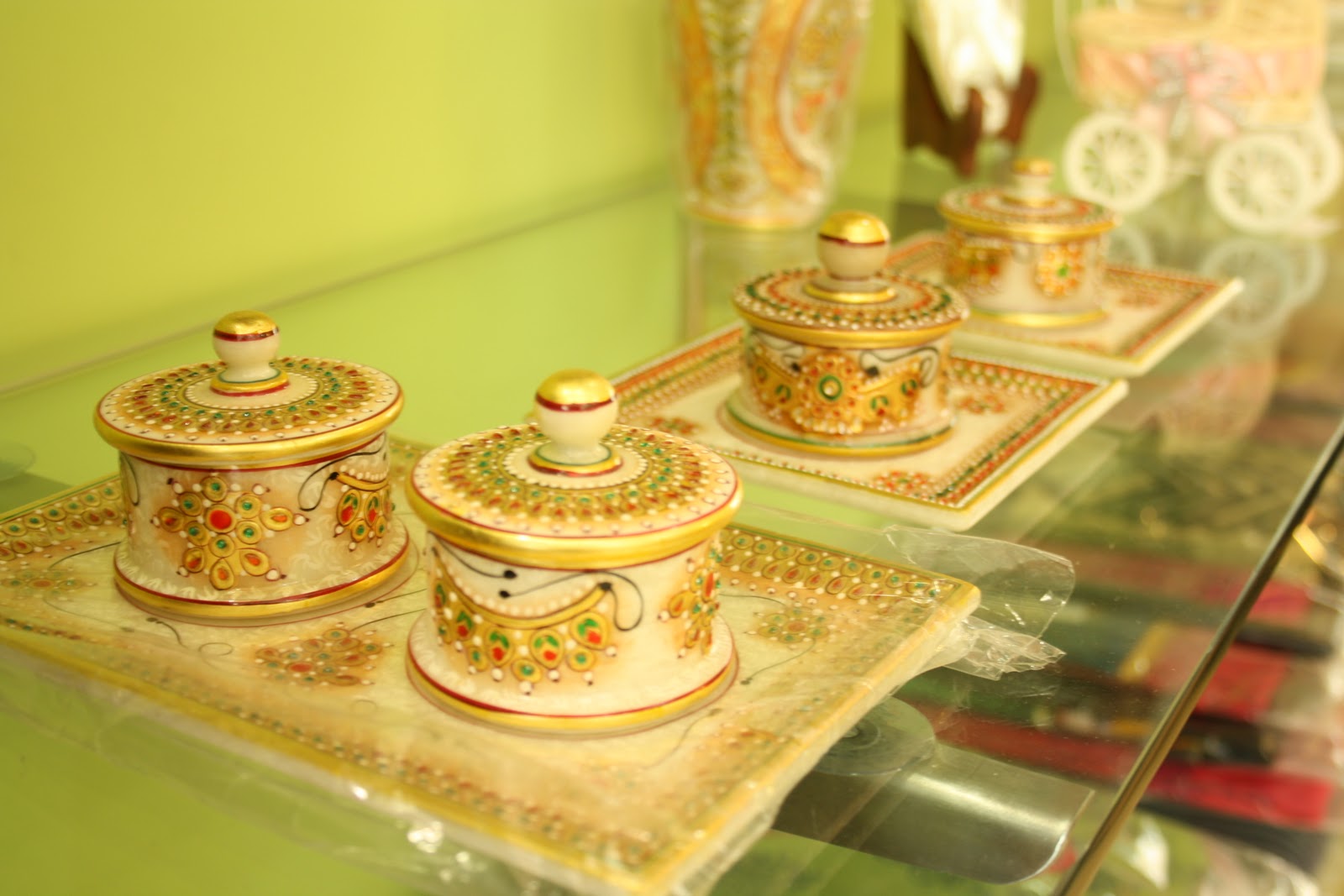 handicraft decorative items online
