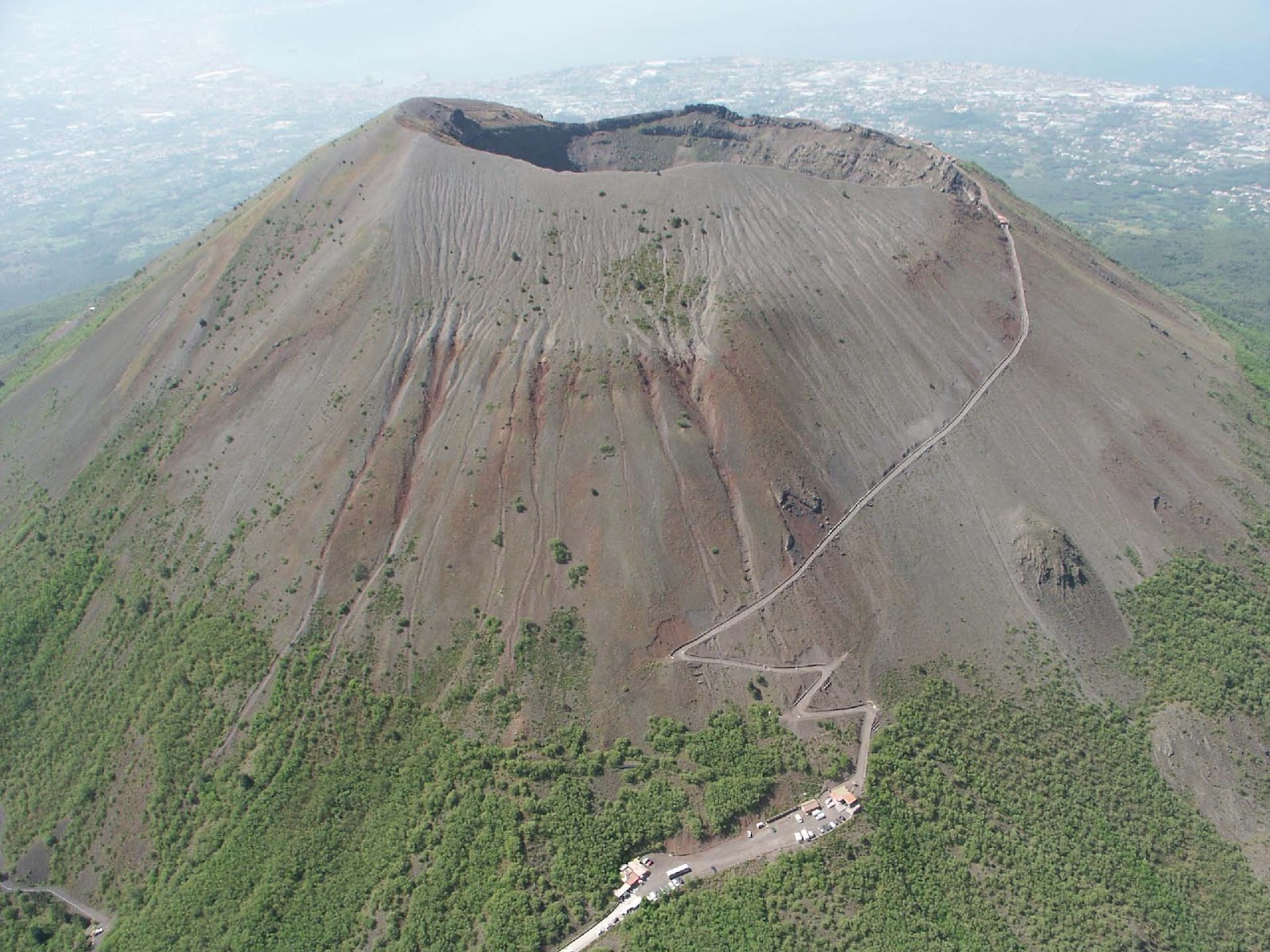 MondoGeologico Viaggio al centro del Vesuvio nascita, inquadramento geologicostrutturale MondoGeologico Viaggio al centro del Vesuvio nascita, inquadramento geologicostrutturale