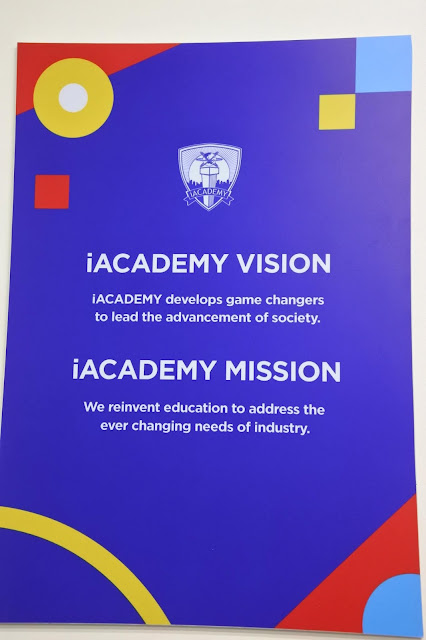 iACADEMY: The Perfect School for Millennials ~ Viva Manilena