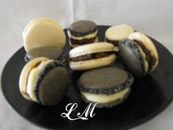 BLACK MACARON