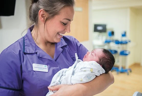 Difference Between Registered Nursing (RN) and Registered Midwifery (RM)