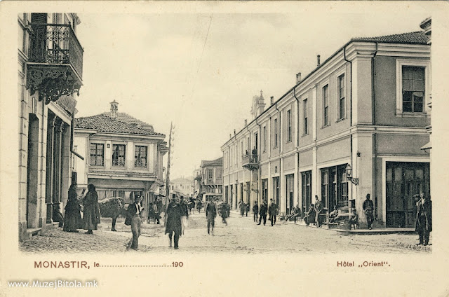 Хотелот “Ориент” сликан од Широк Сокак кон југ, во мај 1905 година.