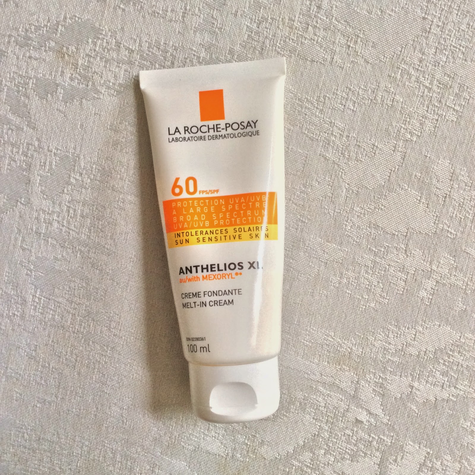 la roche posay physical sunscreen