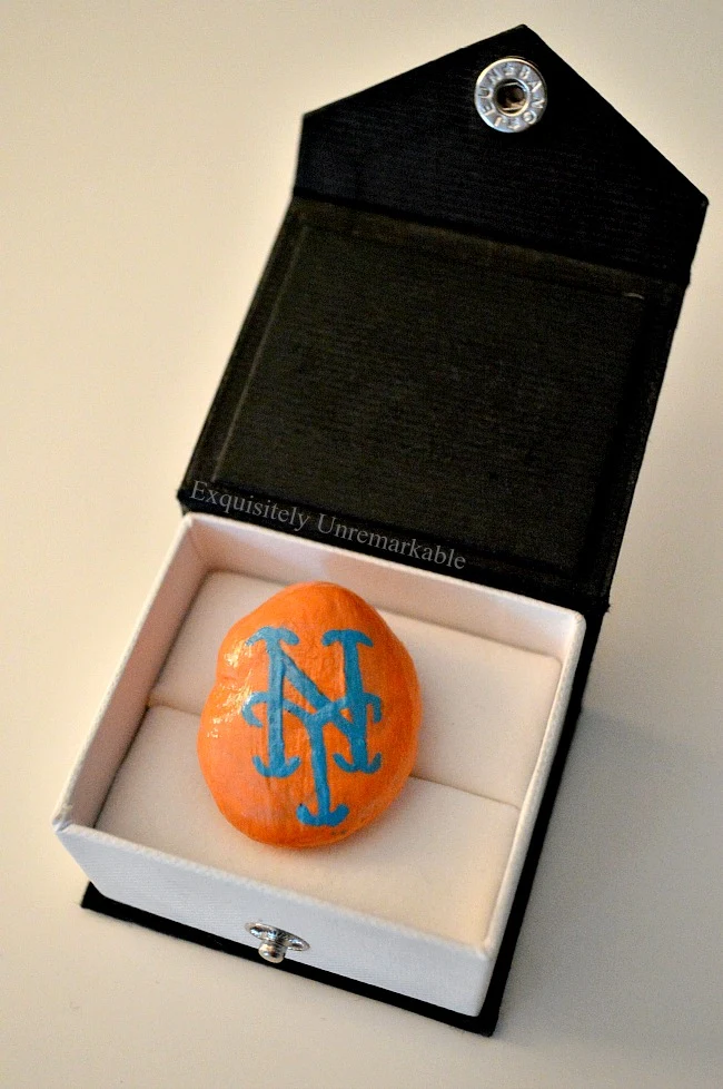 NY Mets Logo On Painted Rock