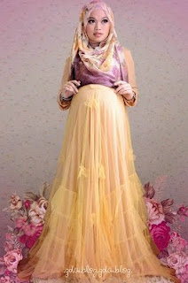 Gaun Pesta Muslimah EleganTerbaru Untuk Ibu Hamil Gaun Pesta Muslimah EleganTerbaru Untuk Ibu Hamil