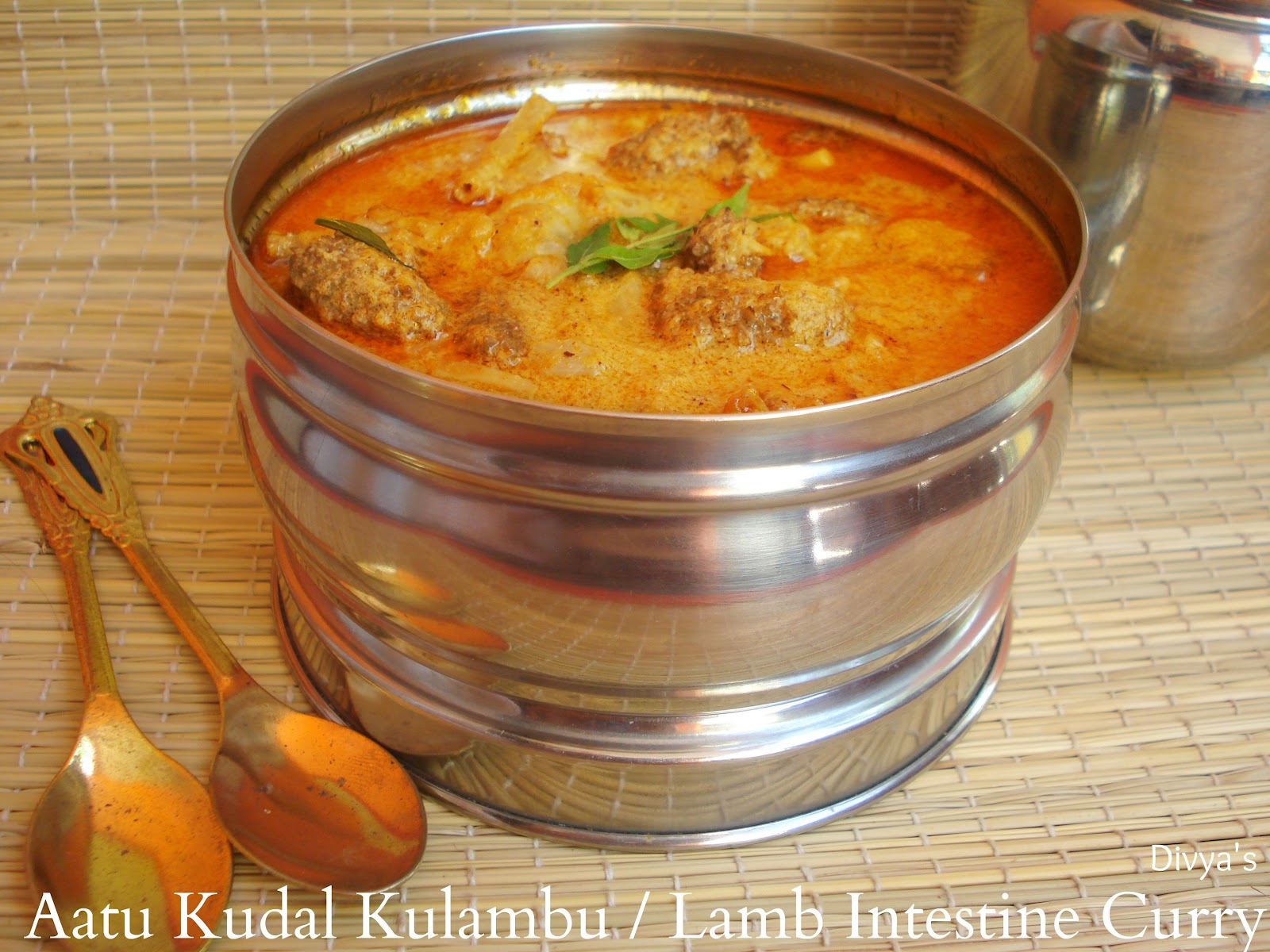 Aatu Kudal Kulambu / Lamb Intestine Curry You Too Can Cook