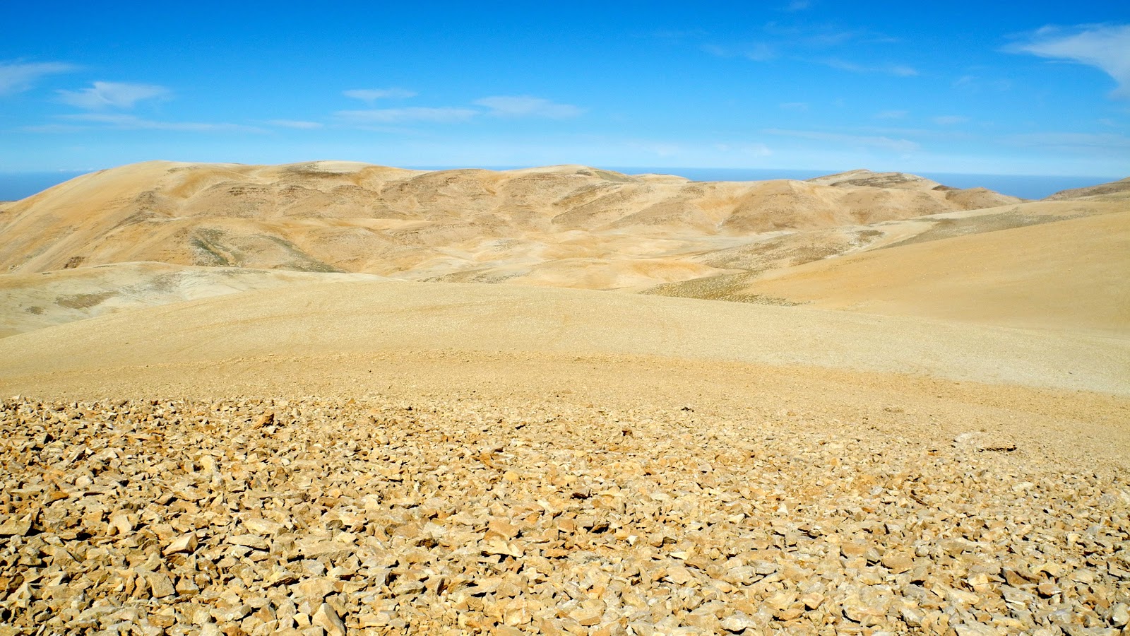 De montañas y viajes: Qurnat as Sawda (3.088 m), sector de Monte Líbano.