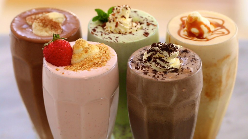 Chocolate Ice Cream and Banana Pineapple Mix Juice Recipes GETAKAI