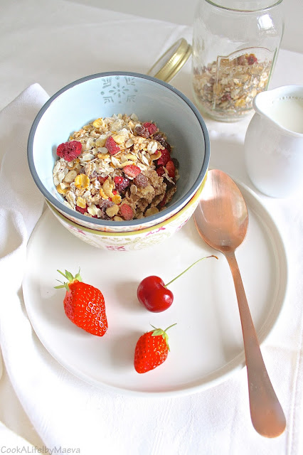 Cook A Life! by Maeva • Muesli protéiné, super aliments, fruits rouges et fruits secs (sans gluten)