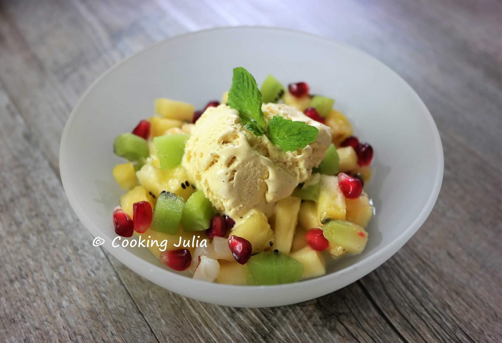 COOKING JULIA MACÉDOINE DE FRUITS TROPICAUX À LA VANILLE