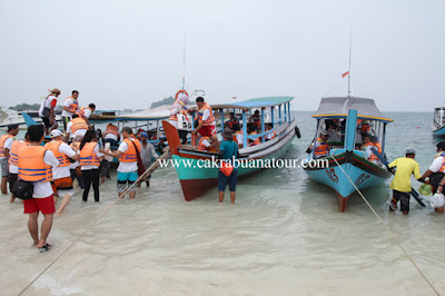 Paket wisata Company outing Belitung