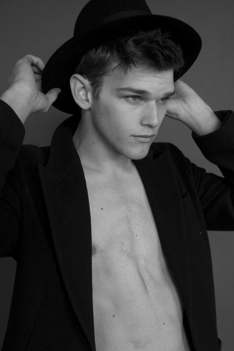 Stars Model Management: Alex Michels by Kirt Reynolds (feat. on models.com)