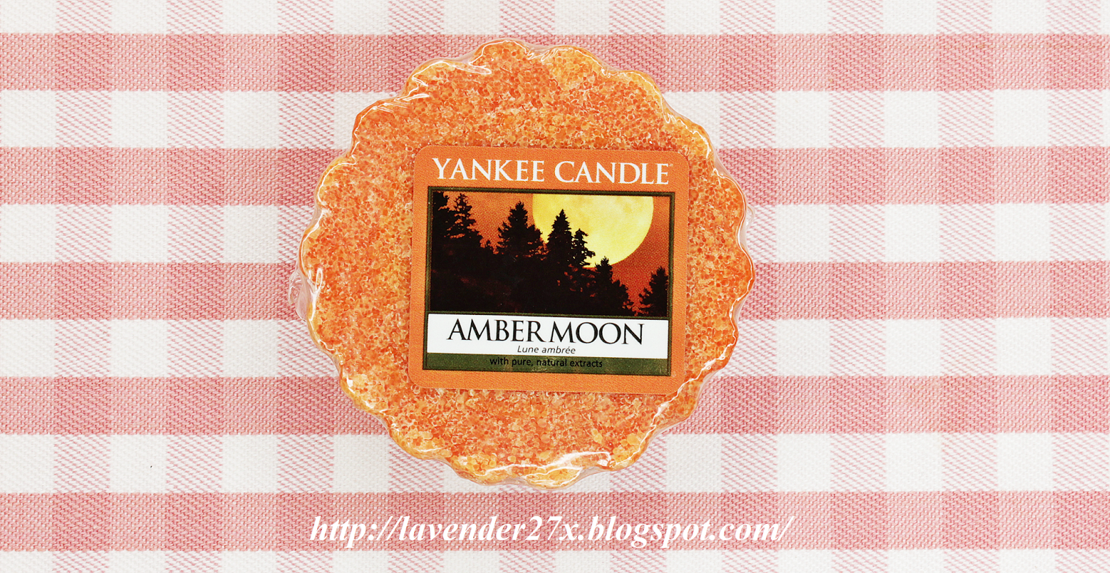 http://lavender27x.blogspot.com/2015/01/pachnido-yankee-candle-amber-moon.html