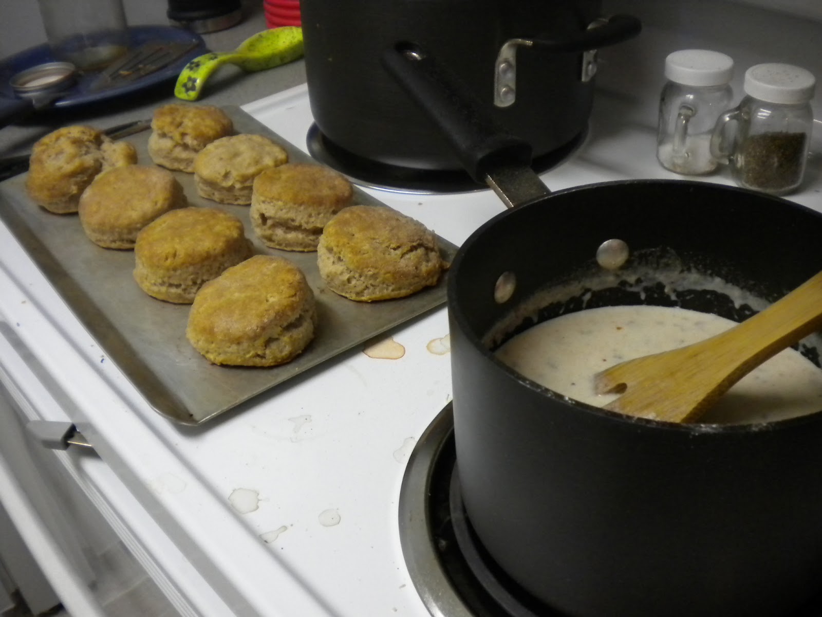 Simply BEEcause Whole Wheat Biscuits and Gravy