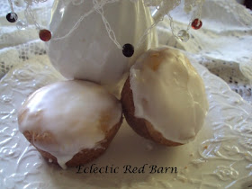 Eclectic Red Barn: Lemon Blossoms Cakes