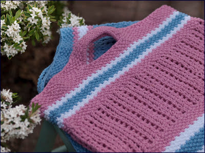 BYOB - Bring Your Own Bag knitting pattern by Moira Ravenscroft, Wyndlestraw Designs