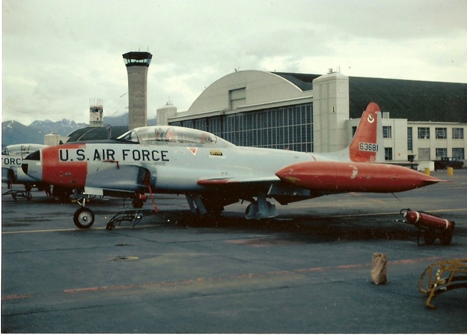 T-33A_%252856-3681%2529_Elmendorf_AFB%252C_Alaska_1977-1979_r2.jpg
