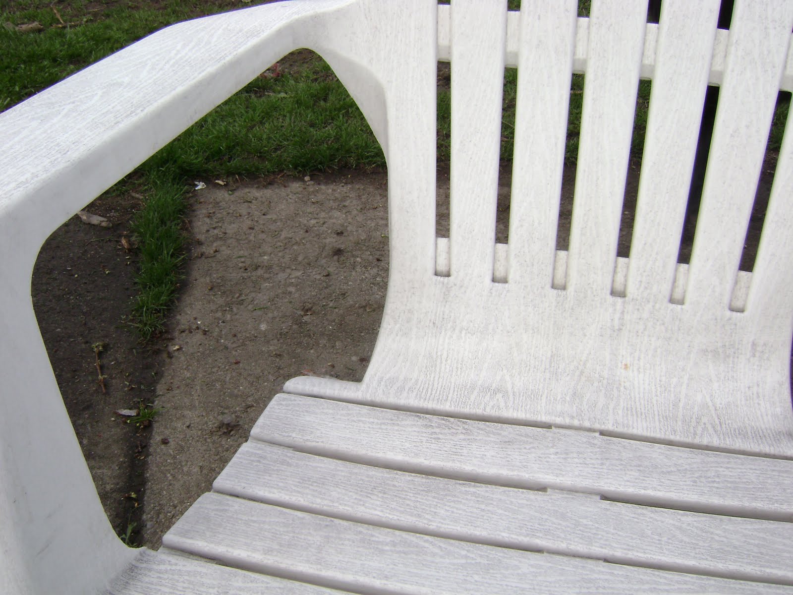 Riparata... Goody Goody Gumdrop Impossible to Clean Lawn Furniture