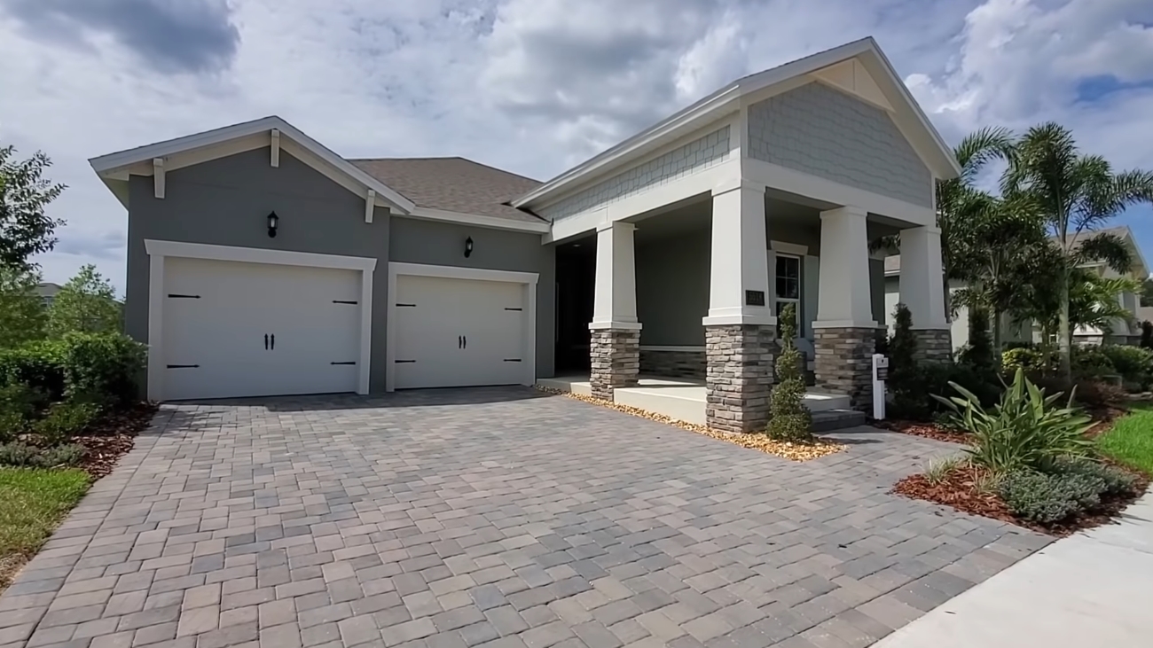 29 Photos vs. Winter Garden Model Tour | Tidewater Model w Bonus Room | Orlando Home Finders vs. Interior Design Tour