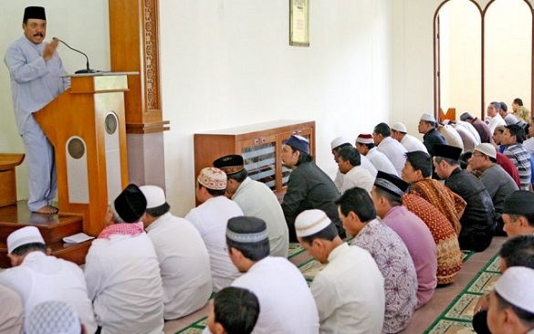 Kaum Adam Wajib Tahu...!!!! Keutamaan Shalat Jum'at dan Ancaman Bagi Yang Meninggalkannya