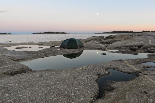 Tälta på klippor