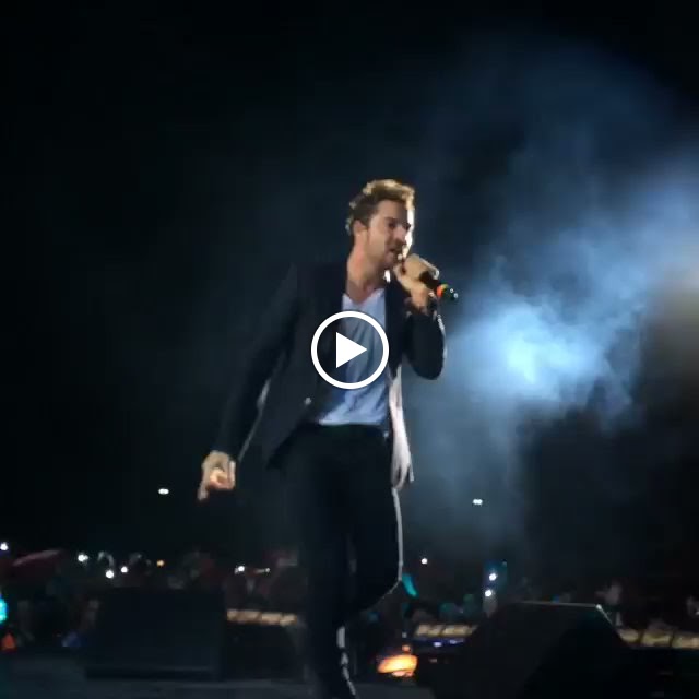 David Bisbal actuacion en Premios 40 Principales America 2014, Ave Maria, Argentina