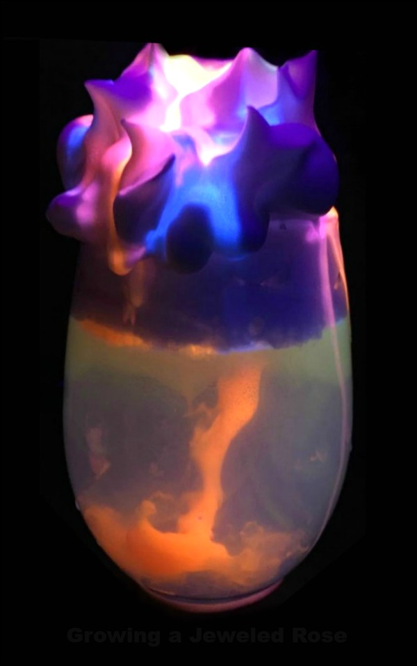 STORM IN A JAR: learn all about weather with this fun & magical experiment for kids KID SCIENCE: Make a storm in a jar. I can't wait to try this!