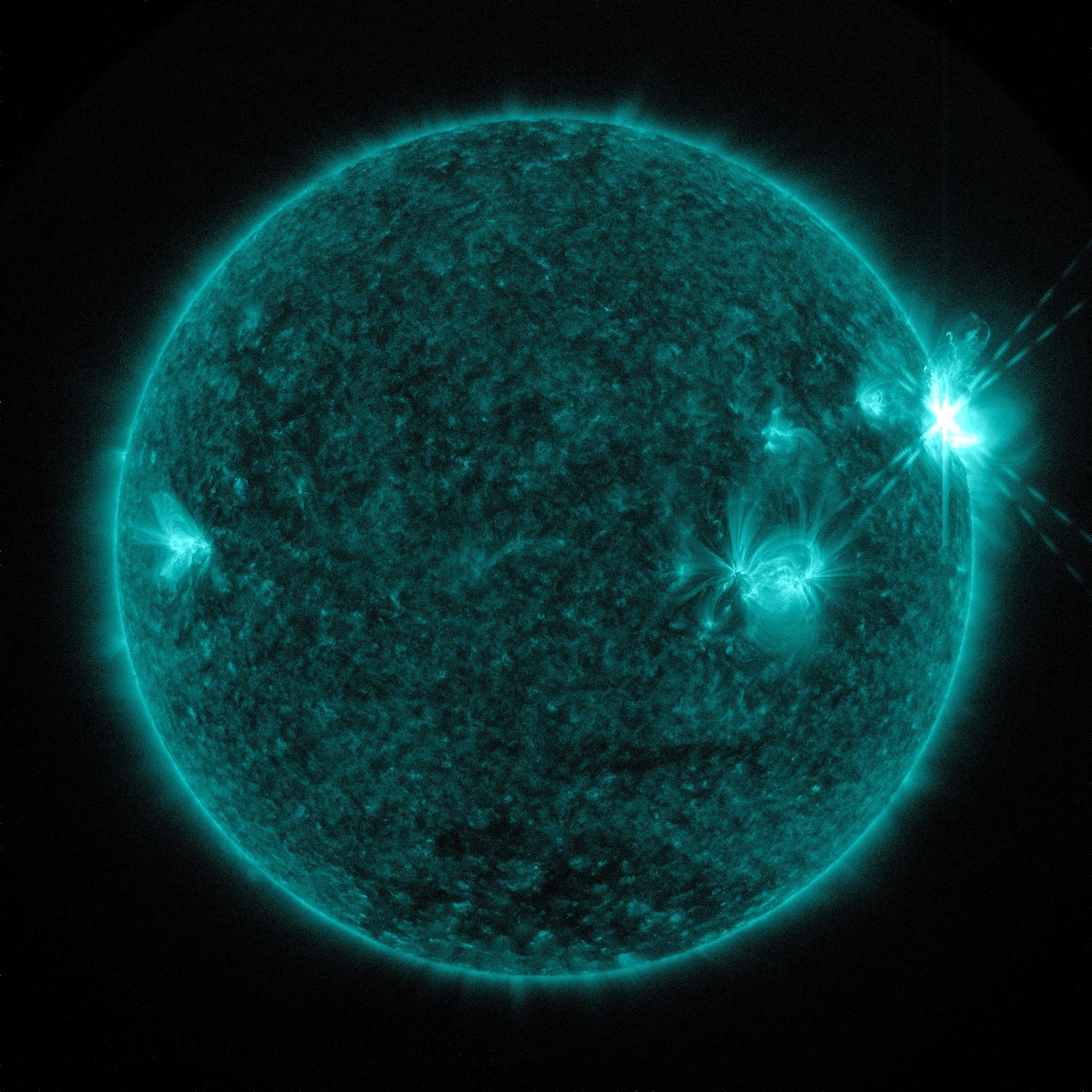 Sun Emitted Trio of Solar Flares Earth Blog