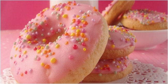 Resep Cara Membuat Donat Manis Spesial Valentine Resep Cara Membuat Donat Manis Spesial Valentine