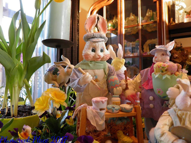 Easter Decor burlap chargers, burlap table covering, daffodils, Domestications Bunny Plates, Easter decor, Easter tablescape, Here comes Peter Cottontail, Paper Mache Bunnies, Peter Cottontail, violas