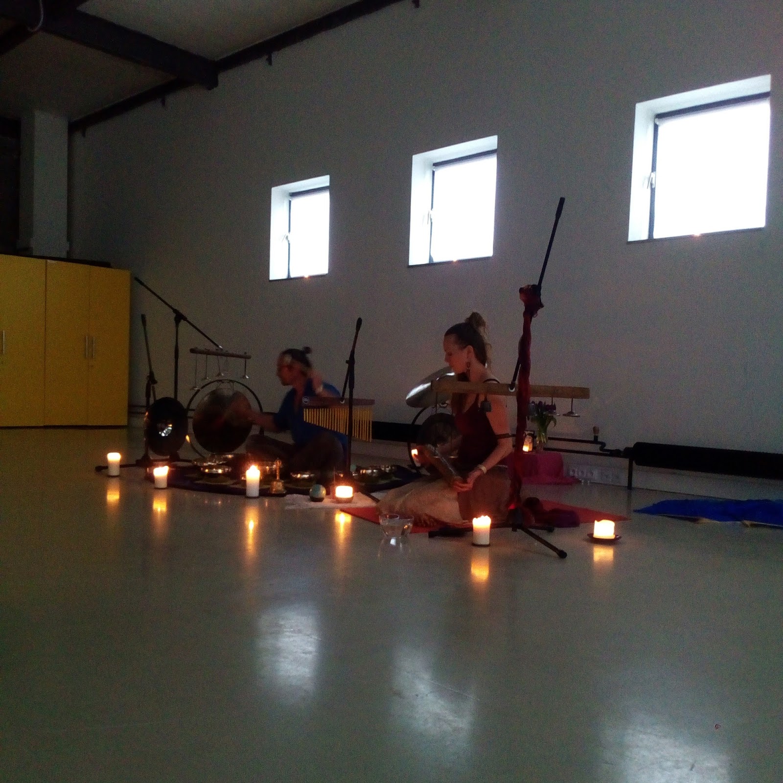 meditace s tibetskými mísami jógový festival Yoga Dance Ostrava meditace s tibetskými mísami jógový festival Yoga Dance Ostrava