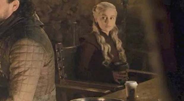 HBO komentari blunder gelas kopi di "Game of Thrones"