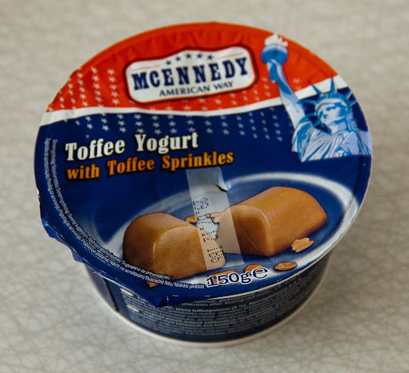 Candynstuff Toffee Yogurt With Toffee Sprinkles